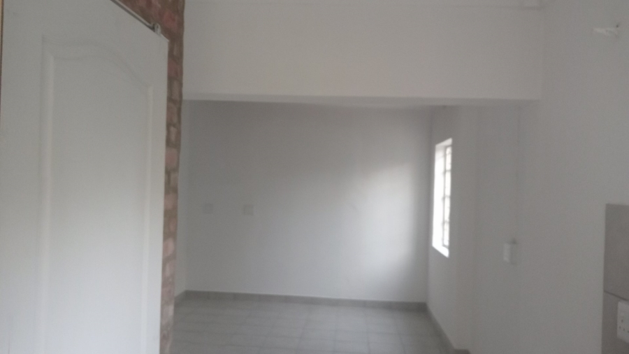 To Let 1 Bedroom Property for Rent in Potchefstroom South North West